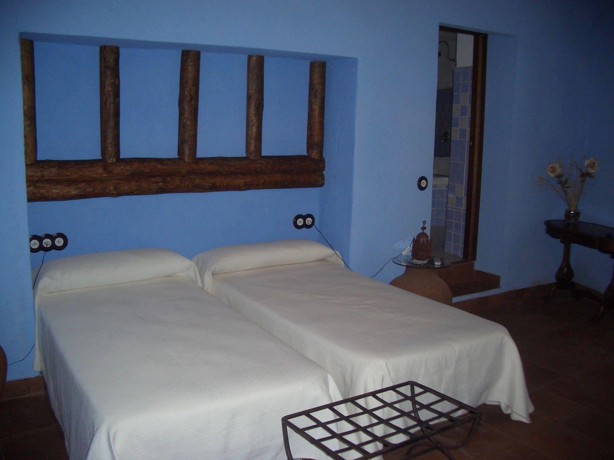 Hotel Rural La Fontanilla Fregenal de la Sierra Exterior photo